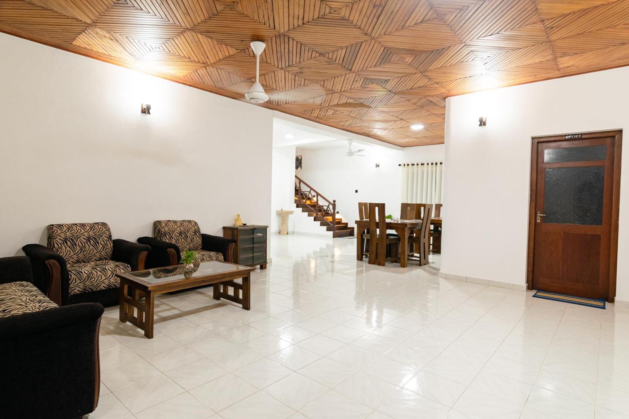 Omega Villa Гале Екстериор снимка