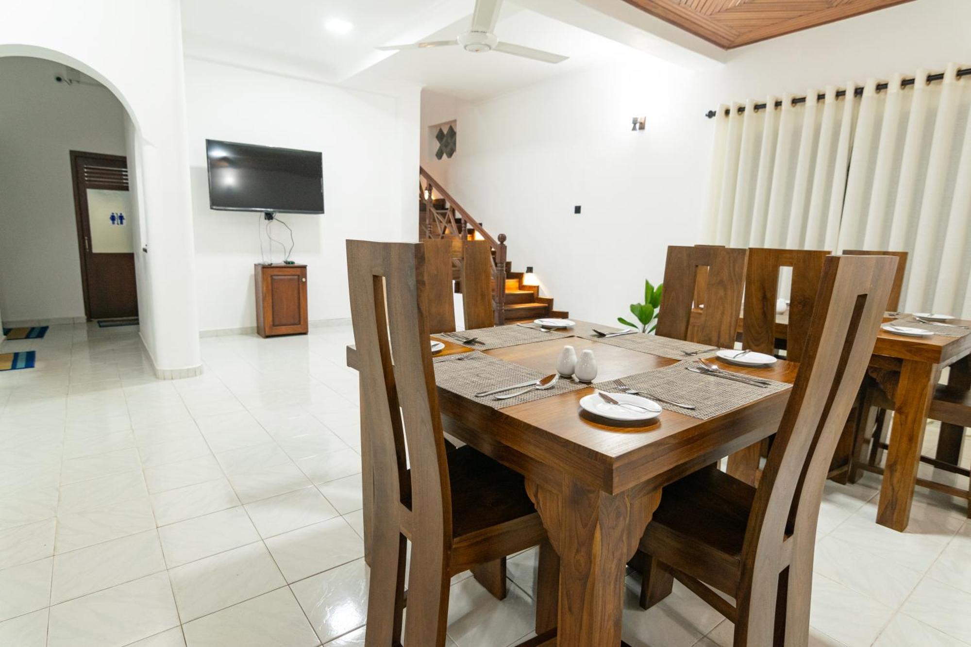 Omega Villa Гале Екстериор снимка