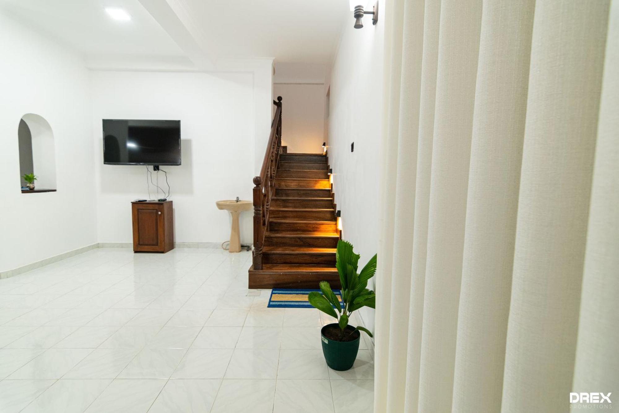 Omega Villa Гале Екстериор снимка