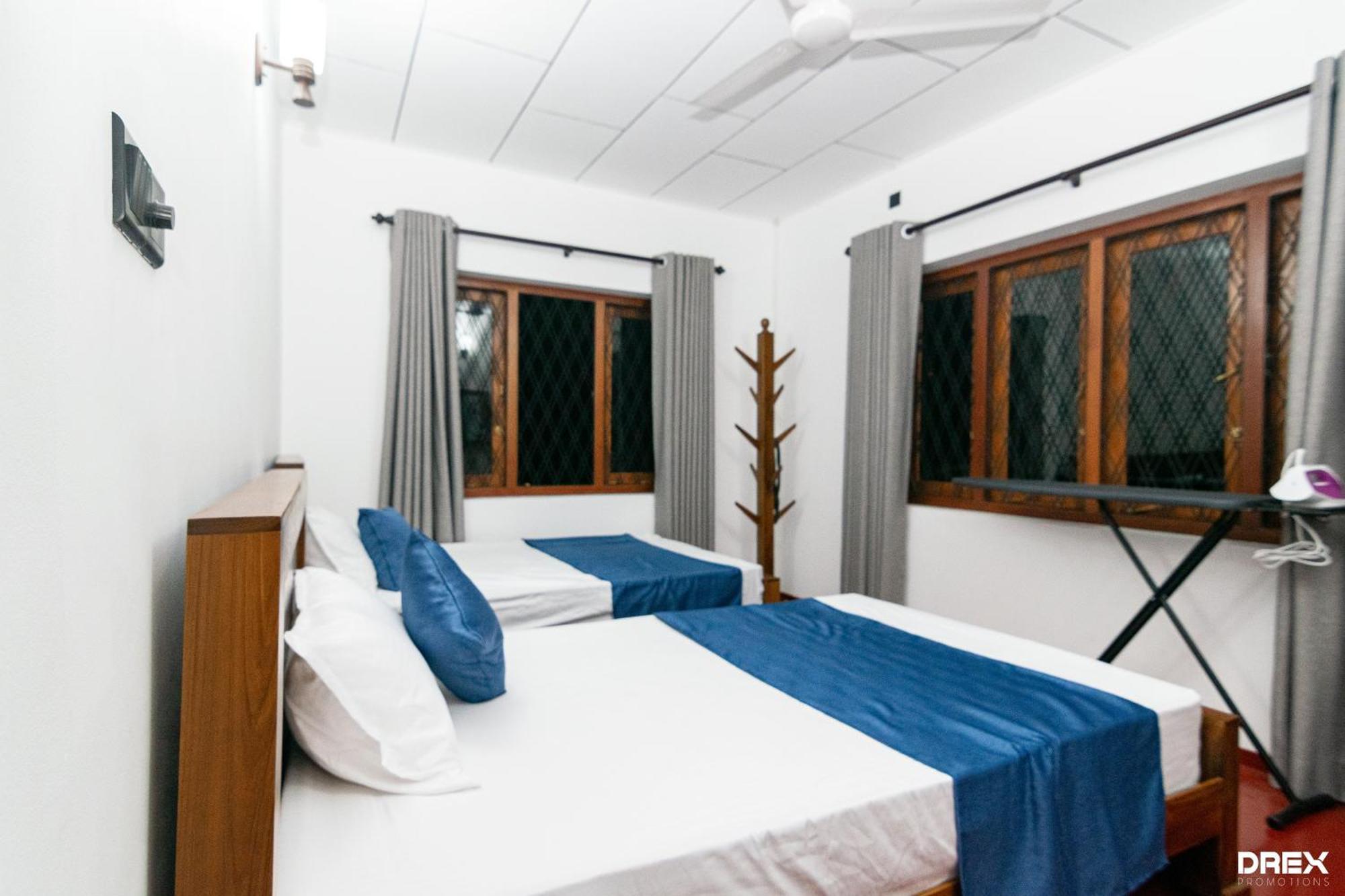 Omega Villa Гале Екстериор снимка
